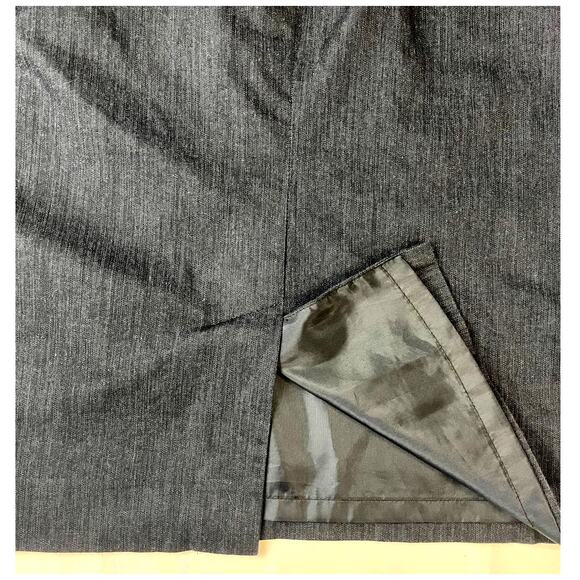 Ann Taylor Loft Petite, Size 12P, Blue Skirt Looks Like Denim - Picture 9 of 9